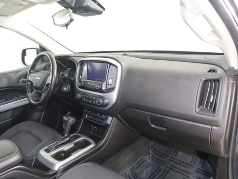 Used 2018 Chevrolet Colorado LT w/ LT Convenience Package image 35