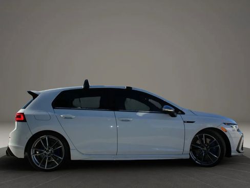 Used 2024 Volkswagen Golf R image 7
