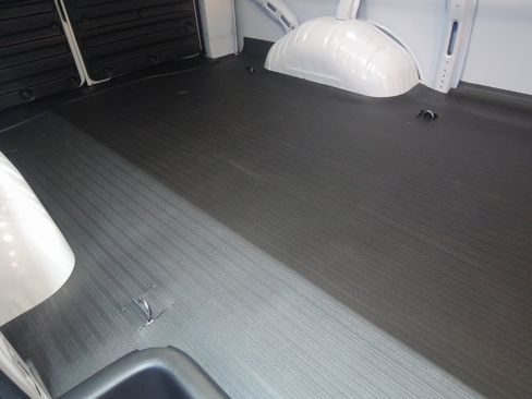 New 2026 Chevrolet Express 2500 Work Van w/ Driver Convenience Package image 30