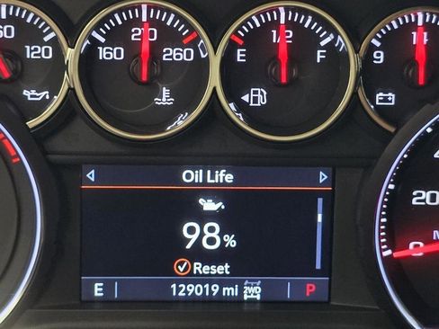 Used 2019 Chevrolet Silverado 1500 LT w/ Texas Edition image 23