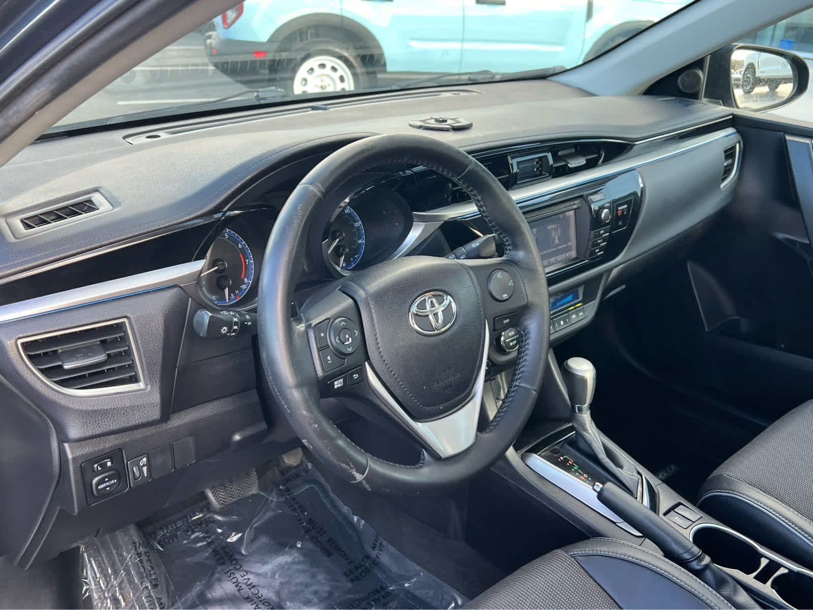 Used 2014 Toyota Corolla S FWD image 28
