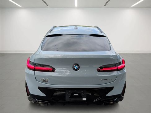 Used 2022 BMW X4 xDrive30i AWD/4WD image 5