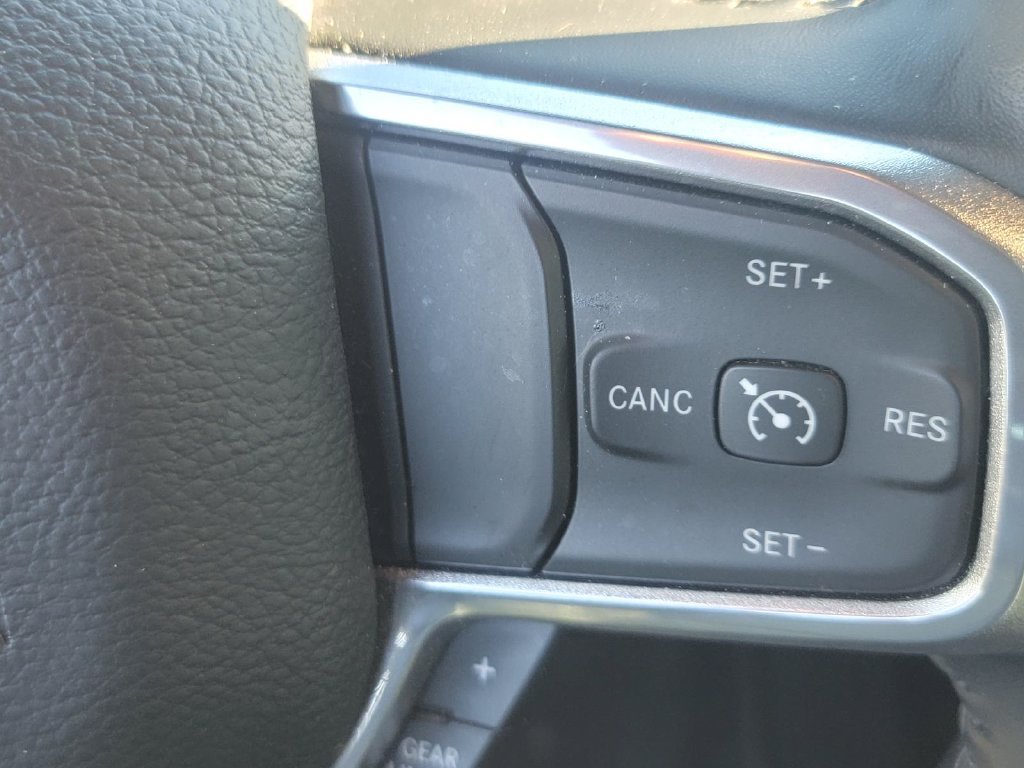 Used 2023 RAM 1500 Laramie AWD/4WD image 20