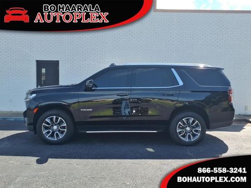 Used 2024 Chevrolet Tahoe LT w/ Luxury Package RWD image 1