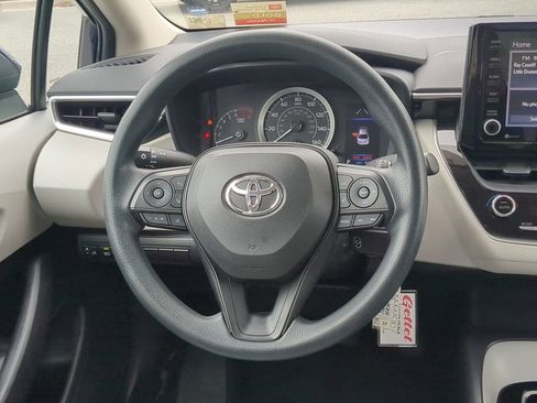 Used 2022 Toyota Corolla LE image 22