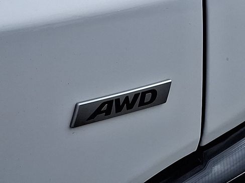 Used 2023 Hyundai Kona SEL AWD/4WD image 32