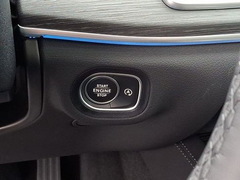 New 2026 Mercedes-Benz GLE 450 4MATIC image 16