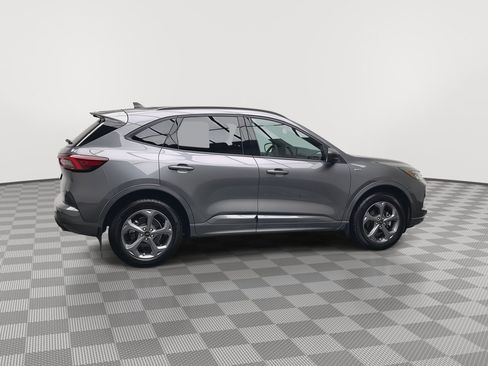 Used 2024 Ford Escape ST-Line w/ Tech Pack #1 AWD/4WD image 39