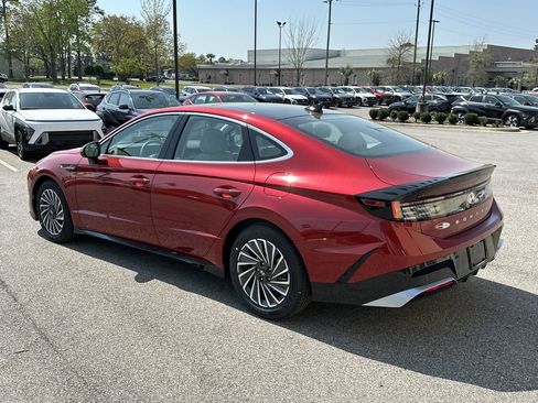 New 2026 Hyundai Sonata SEL FWD image 5
