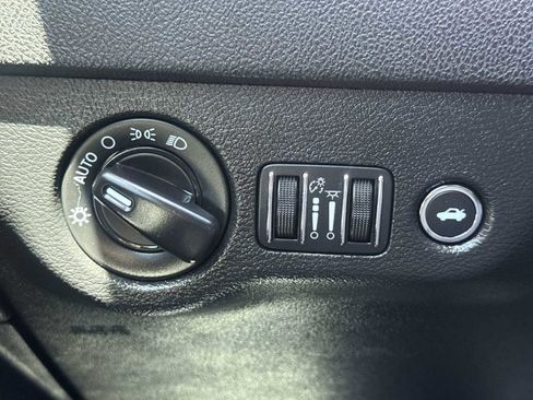 Used 2023 Dodge Charger R/T w/ Blacktop Package RWD image 29