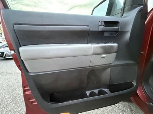 Used 2010 Toyota Tundra 2WD Double Cab image 17