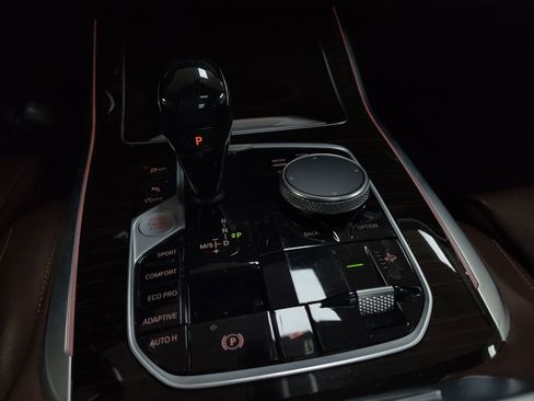 Used 2020 BMW X7 xDrive40i w/ Premium Package image 15