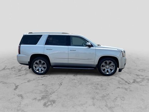 Used 2019 GMC Yukon Denali AWD/4WD image 9