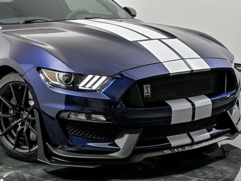 Used 2018 Ford Mustang Shelby GT350 w/ Electronics Package RWD image 2