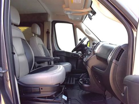 Used 2018 RAM ProMaster 1500 w/ Mopar Trailer Tow Group FWD image 36
