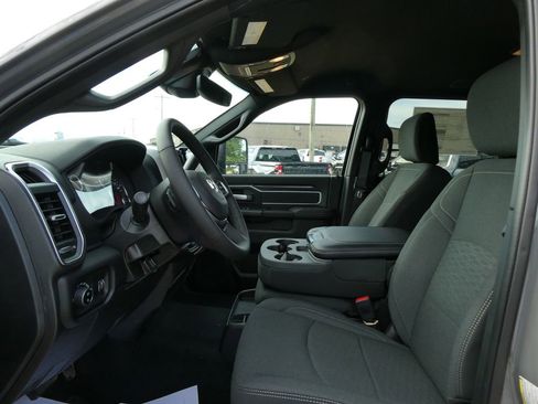 New 2026 RAM 2500 Big Horn AWD/4WD image 16