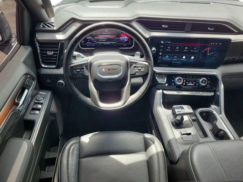 Used 2024 GMC Sierra 1500 Denali w/ Technology Package image 16