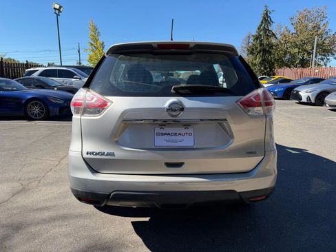 Used 2016 Nissan Rogue S image 5