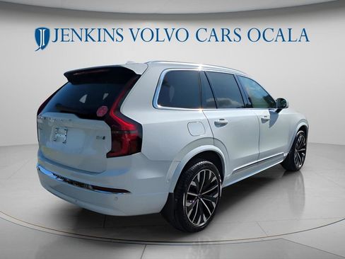 New 2026 Volvo XC90 B6 Plus w/ Protection Package Premier AWD/4WD image 4