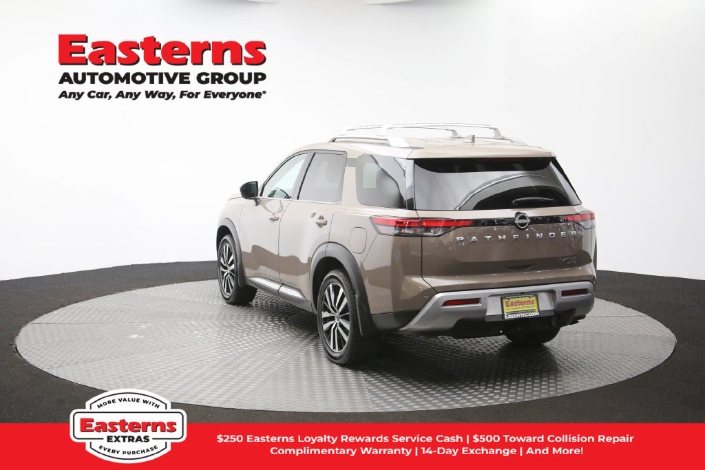 Used 2023 Nissan Pathfinder Platinum w/ Cargo Package AWD/4WD image 69