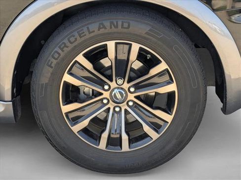 Used 2017 Nissan Armada Platinum w/ Captain Seat Package image 23