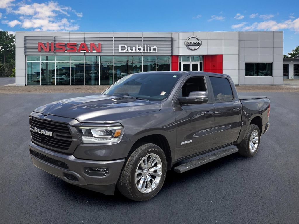 Used 2023 RAM 1500 Laramie AWD/4WD image 1