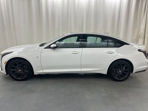 Used 2025 Cadillac CT5 Sport image 3