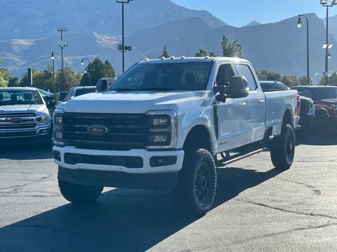 Used 2024 Ford F250 Lariat w/ Lariat Ultimate Package AWD/4WD image 7