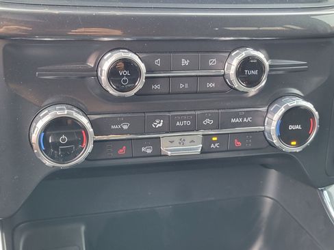 Certified 2022 Ford F150 XLT w/ Equipment Group 302A High image 23