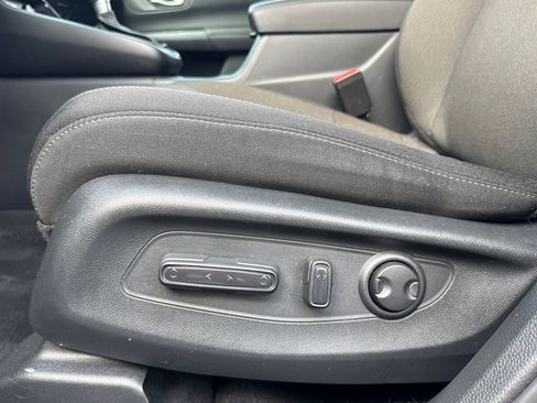 Used 2024 Honda CR-V EX image 15
