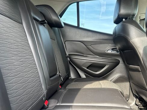 Used 2016 Buick Encore Convenience FWD image 30