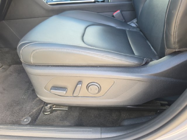 Certified 2024 Kia Sportage EX FWD image 15