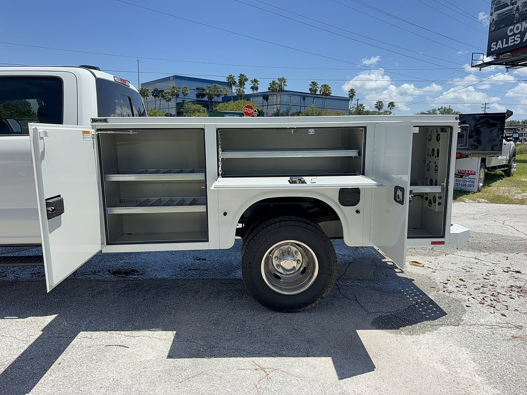 New 2026 Ford F350 XL w/ XL Chrome Package AWD/4WD image 12