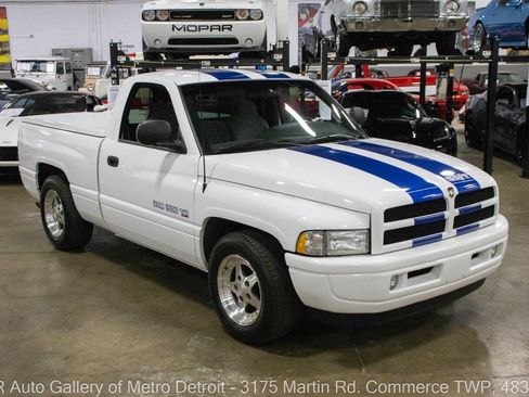 Used 1998 Dodge Ram 1500 Truck 2WD Regular Cab image 9