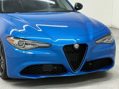 Used 2020 Alfa Romeo Giulia Ti w/ Nero Edizione AWD/4WD image 39