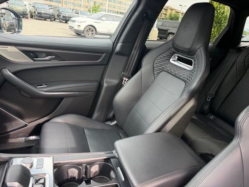 Used 2024 Jaguar F-PACE SVR AWD/4WD image 19