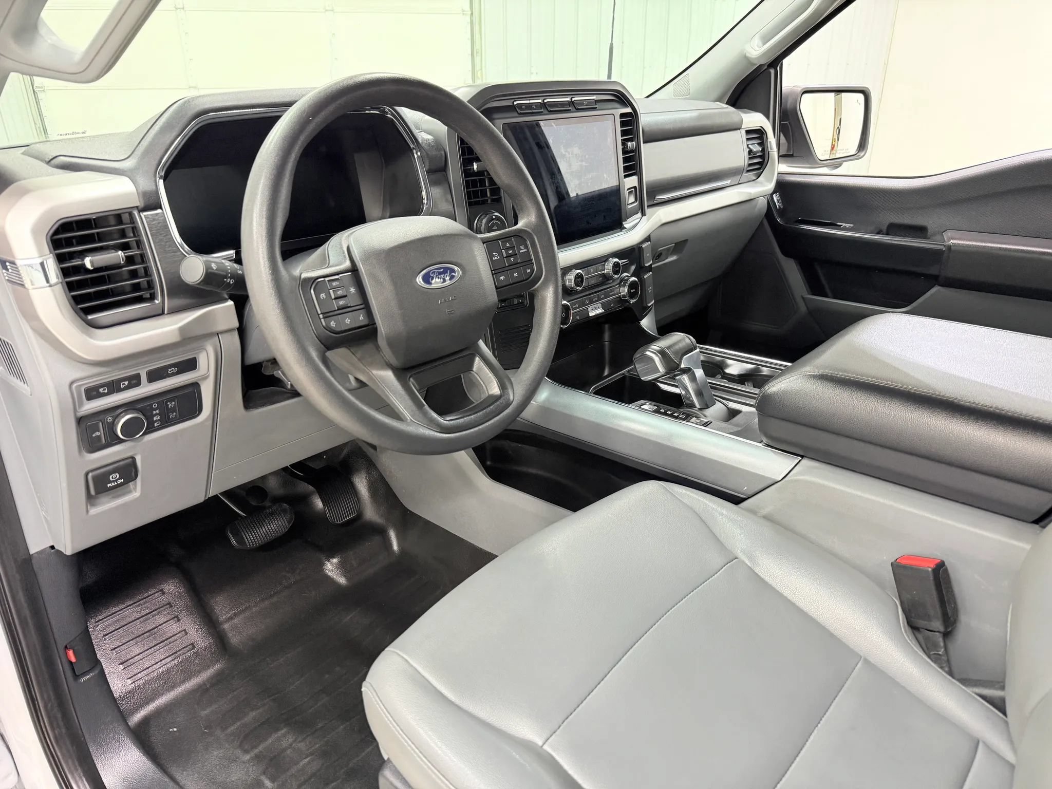 Used 2022 Ford F150 Lightning Pro w/ Tow Technology Package AWD/4WD image 12