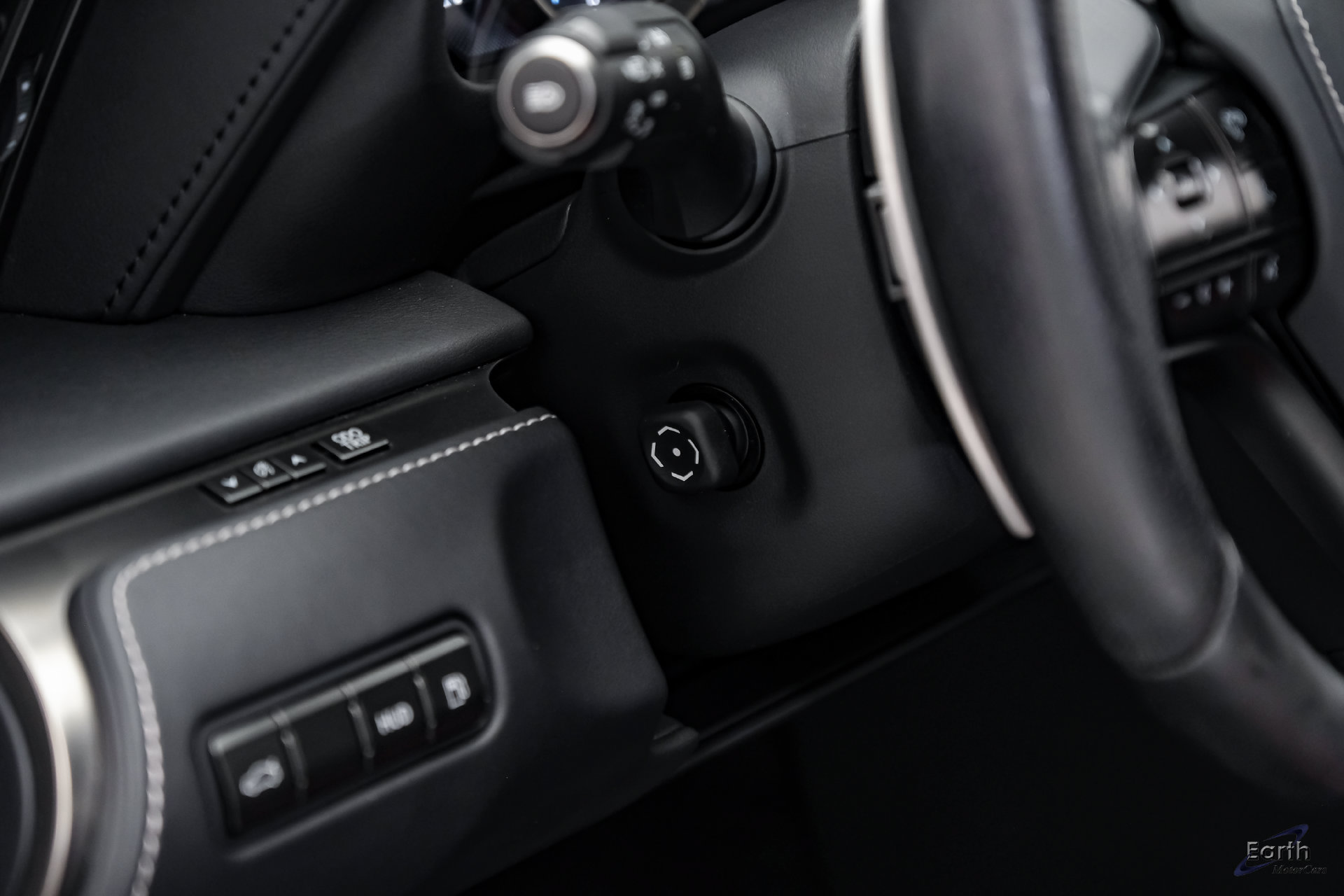 Used 2018 Lexus LC 500 Coupe w/ Performance Package RWD image 41