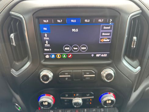 Used 2019 GMC Sierra 1500 AT4 w/ Off Road Performance Package AWD/4WD image 16
