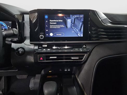 Certified 2025 Toyota Camry LE image 14