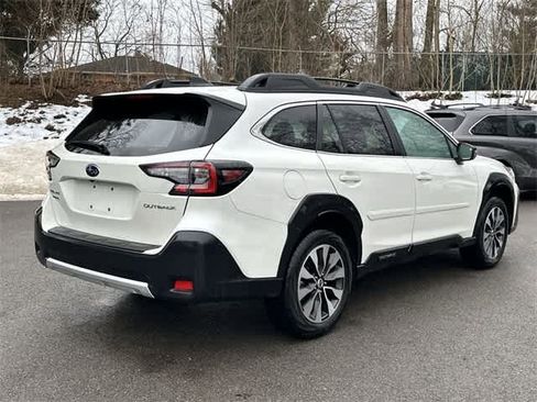 Certified 2025 Subaru Outback Limited image 24
