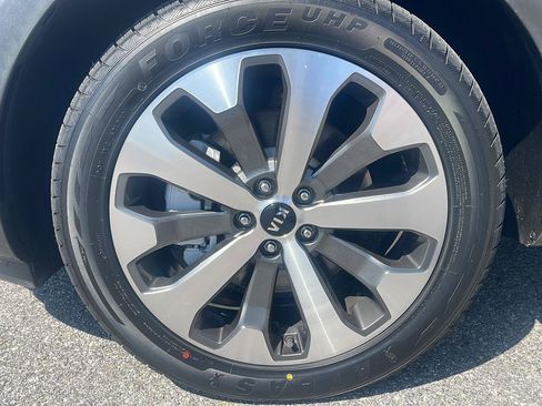 Used 2020 Kia Telluride S w/ S 8 Passenger Seating Package FWD image 9