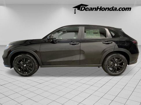 New 2027 Honda HR-V Sport image 2