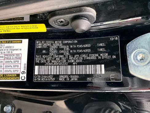 Used 2019 Toyota 4Runner Limited AWD/4WD image 37