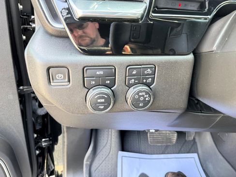 Certified 2023 Chevrolet Silverado 1500 LTZ w/ LTZ Convenience Package II image 24