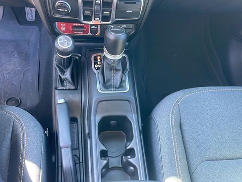 New 2025 Jeep Gladiator Willys image 20