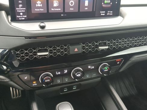 Used 2023 Honda Accord Sport image 18