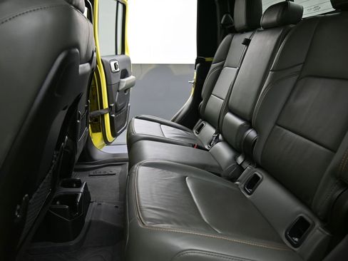 Used 2024 Jeep Gladiator Mojave image 15