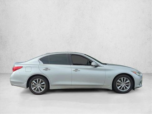 Used 2016 INFINITI Q50 3.0t Premium w/ 3.0T Premium Plus Package AWD/4WD image 4