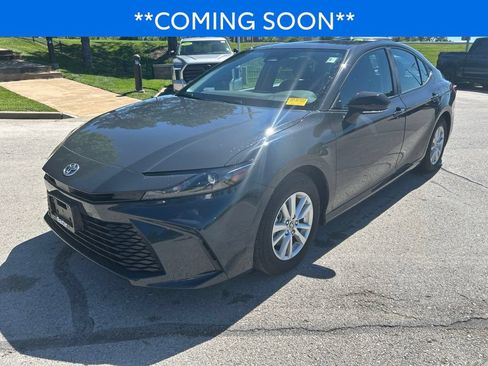 Used 2025 Toyota Camry LE w/ Convenience Package AWD/4WD image 1